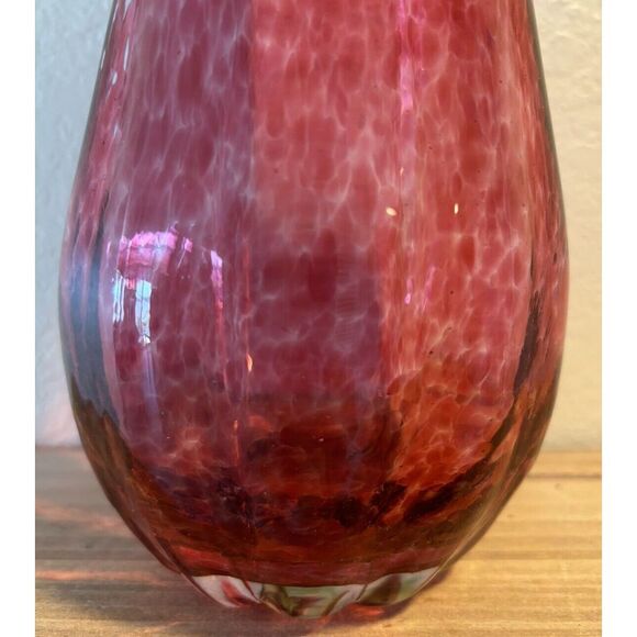 Hand blown Spatterware  Intake Swung Vase Cranberry & White HEAVY - Picture 3 of 6